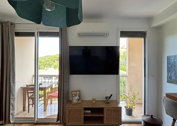 Confort Et Modernite Apartman